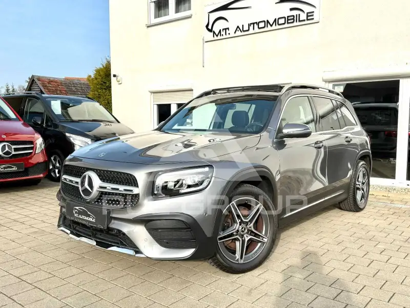 2021 Mercedes Benz GLB 220