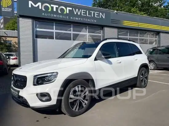 2021 Mercedes Benz GLB 220