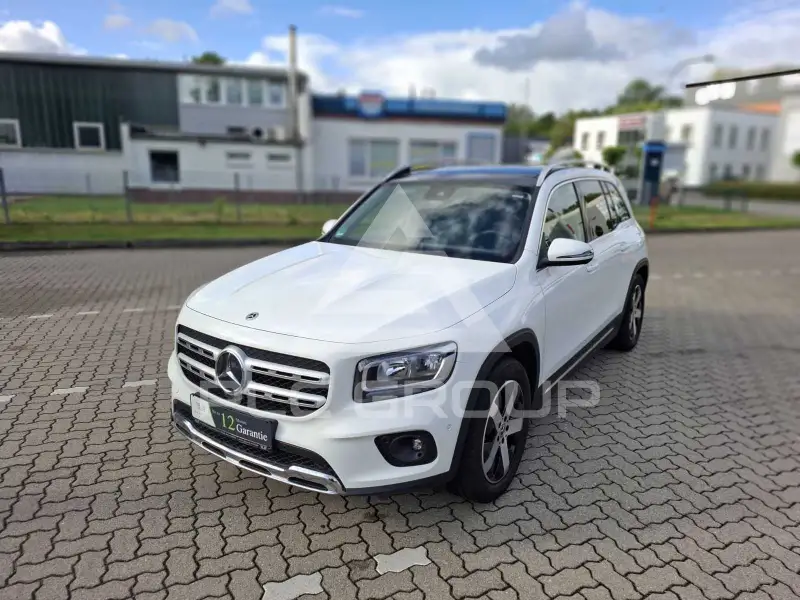 2021 Mercedes Benz GLB 220