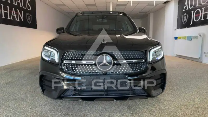2021 Mercedes Benz GLB 220