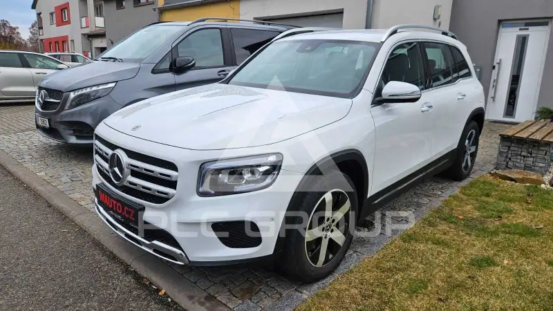 2021 Mercedes Benz GLB 220