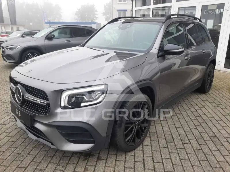 2021 Mercedes Benz GLB 220