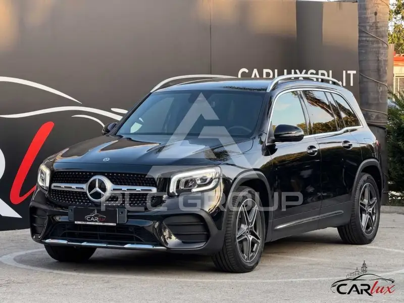 2021 Mercedes Benz GLB 220