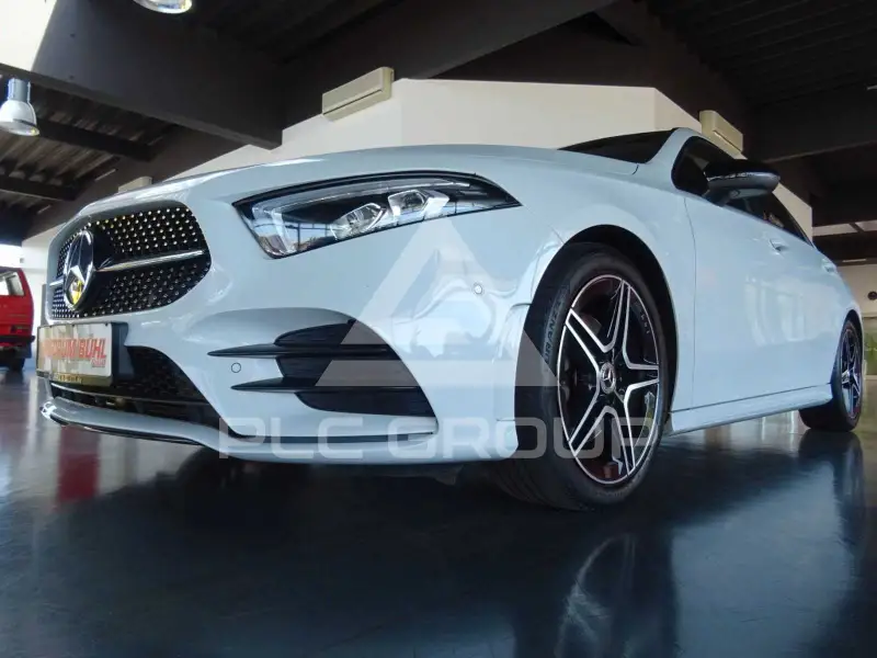 2021 Mercedes Benz A 220