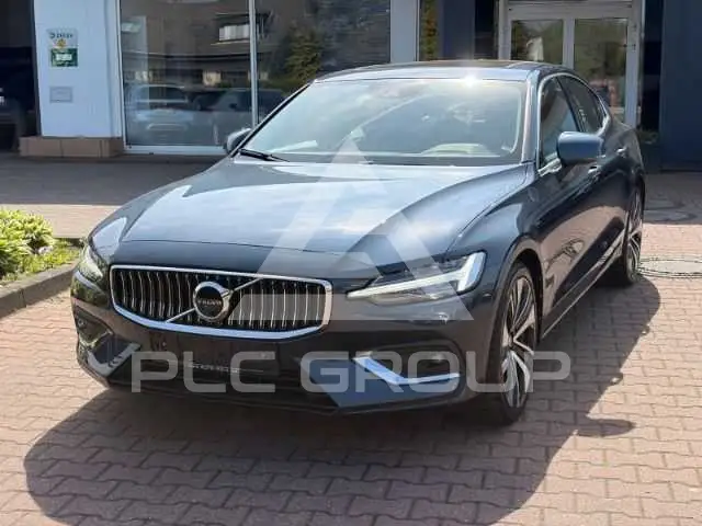 2021 Volvo S60