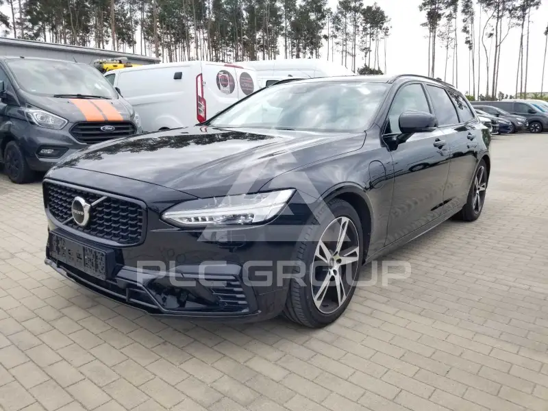 2021 Volvo V90