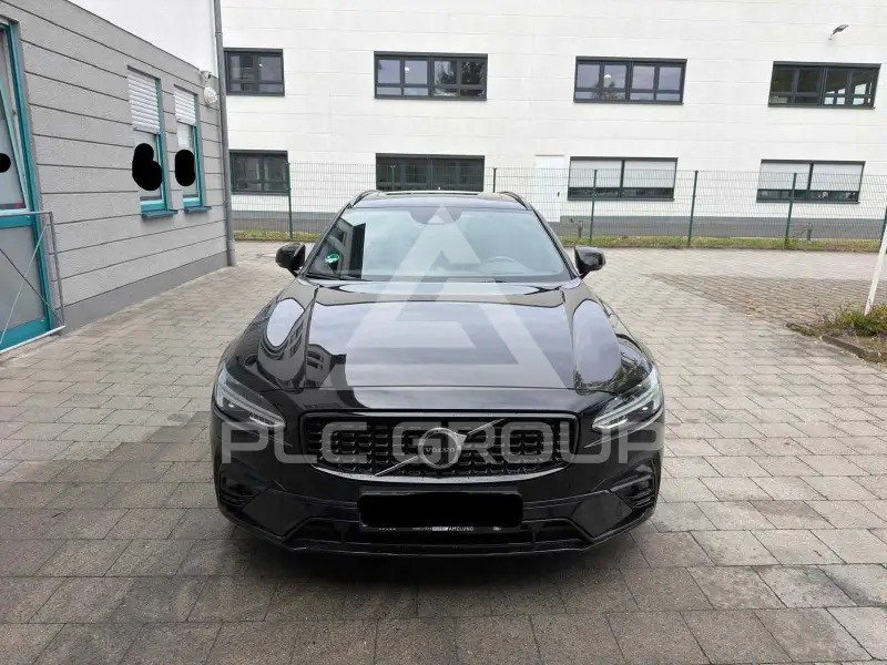 2021 Volvo V90