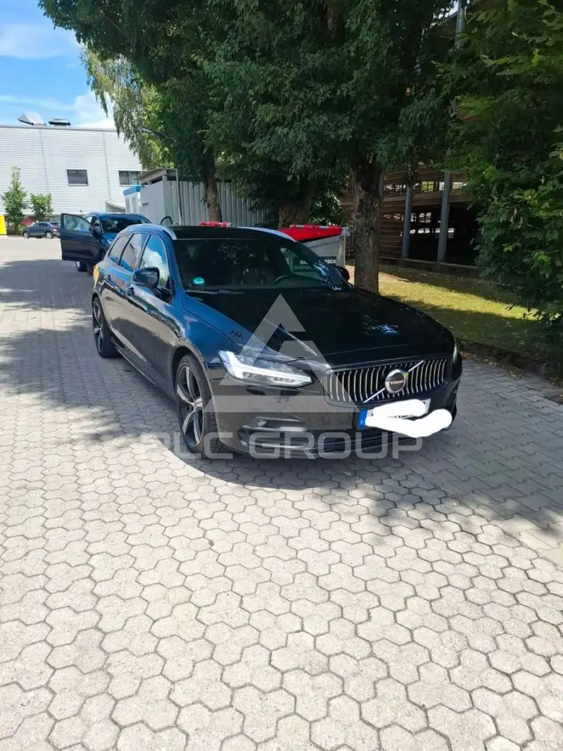 2021 Volvo V90