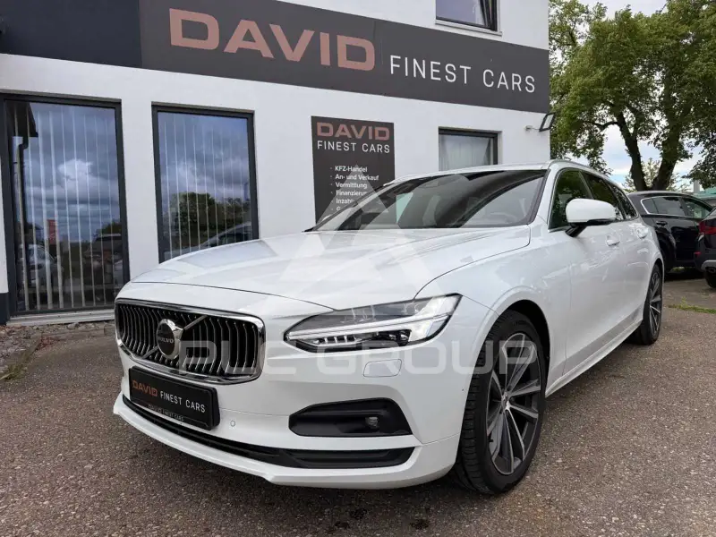 2021 Volvo V90