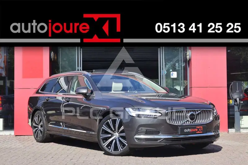 2021 Volvo V90
