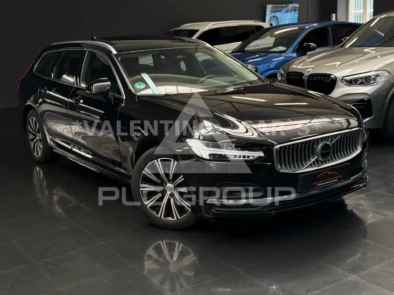 2021 Volvo V90