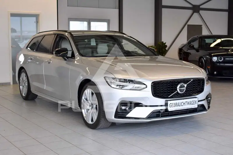 2021 Volvo V90