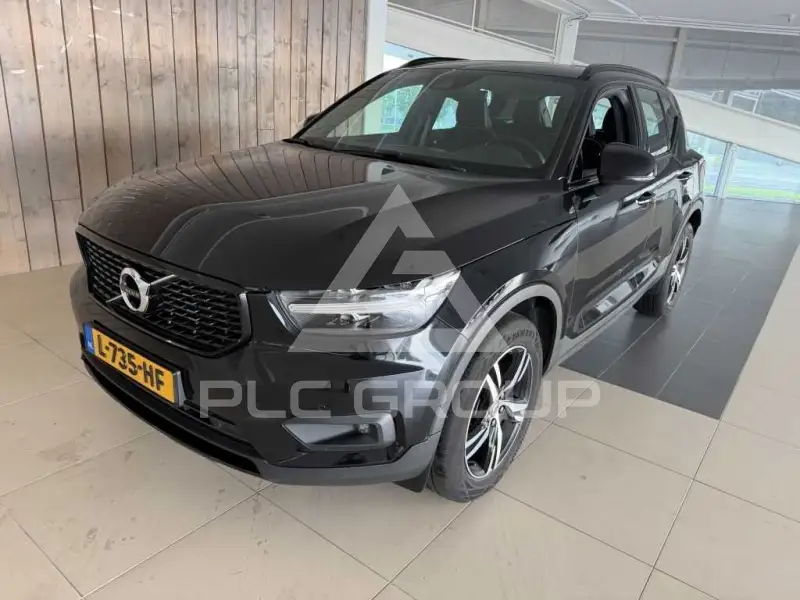 2021 Volvo XC40