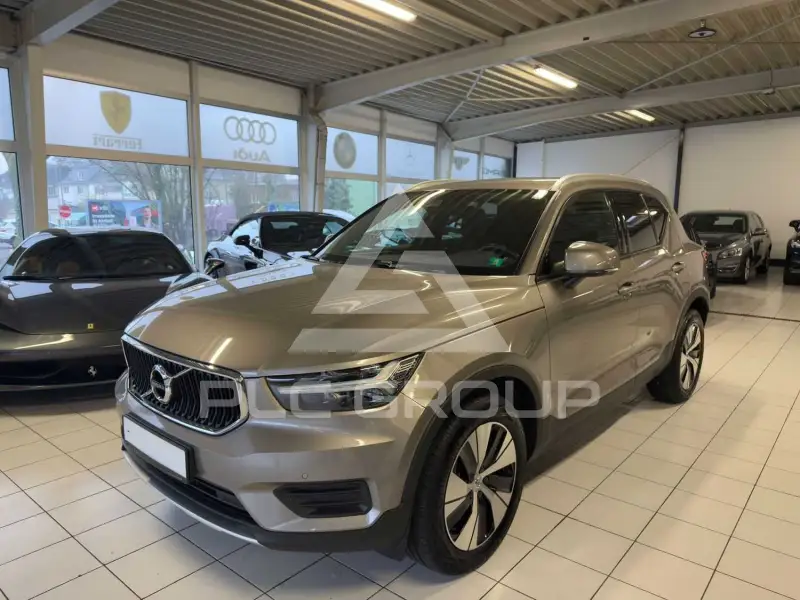 2021 Volvo XC40