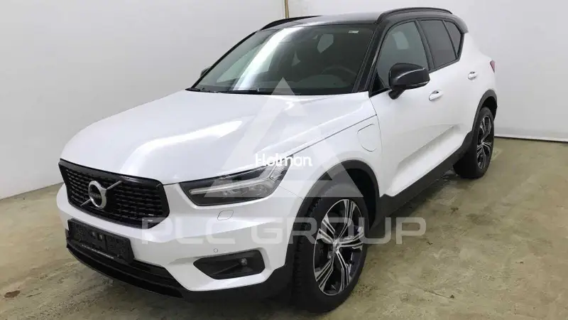 2021 Volvo XC40