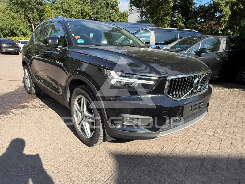 2021 Volvo XC40
