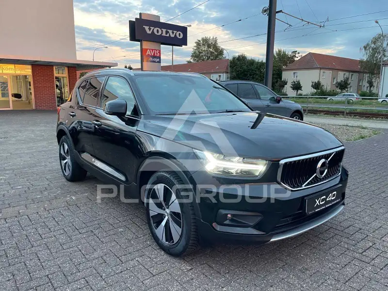 2021 Volvo XC40
