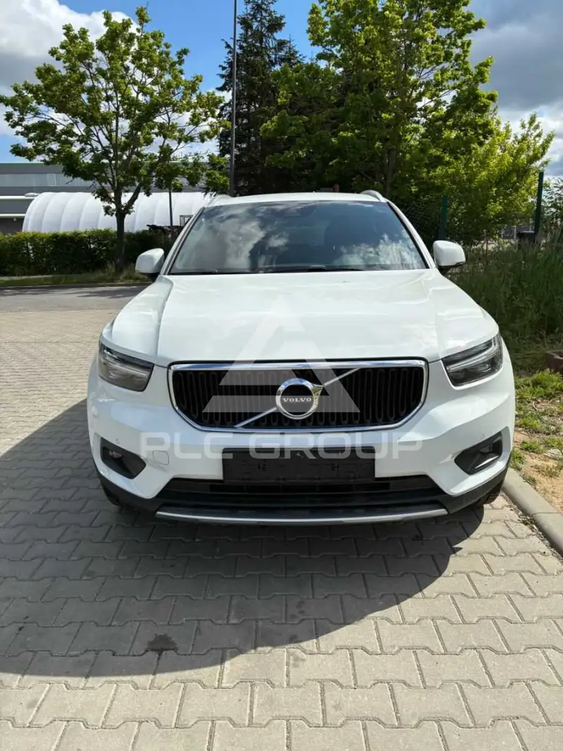 2021 Volvo XC40