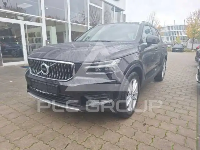 2021 Volvo XC40