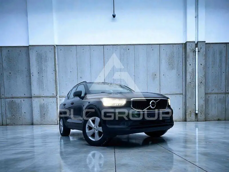 2021 Volvo XC40
