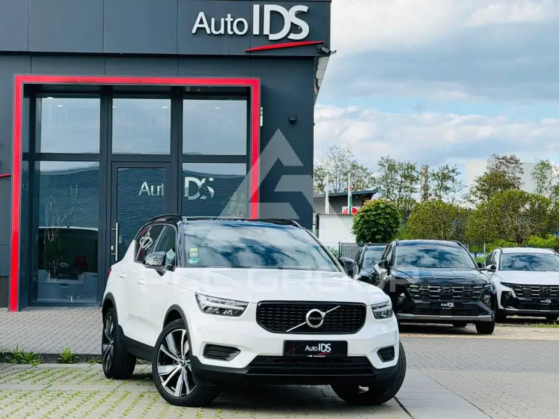 2021 Volvo XC40