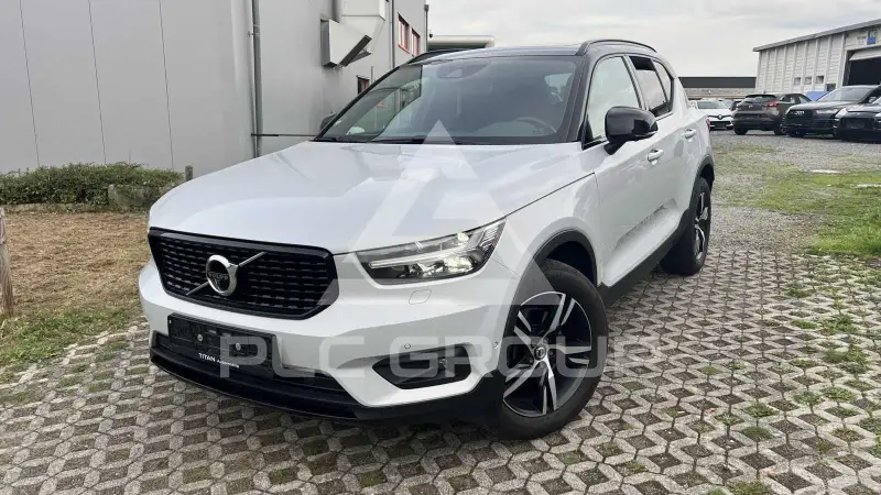 2021 Volvo XC40