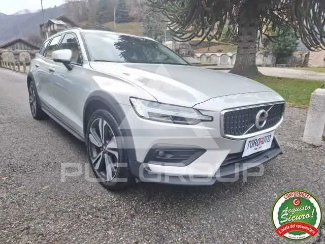 2021 Volvo V60