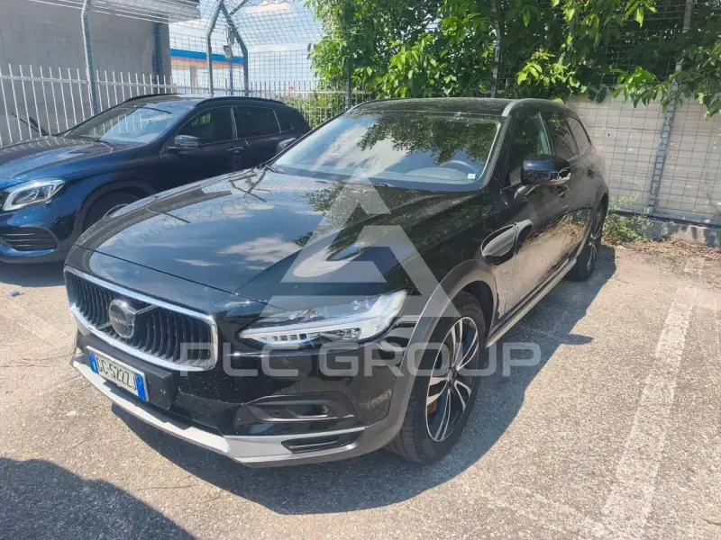 2021 Volvo V90