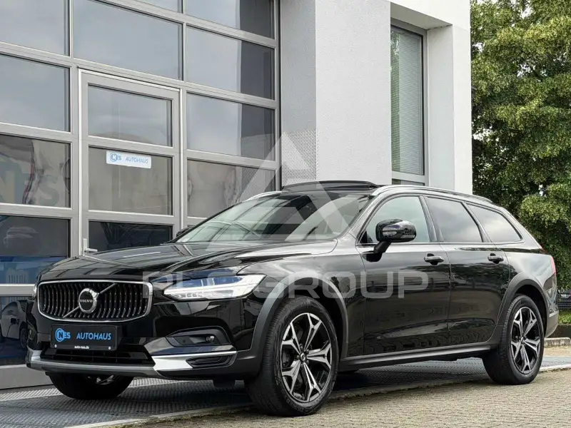 2021 Volvo V90