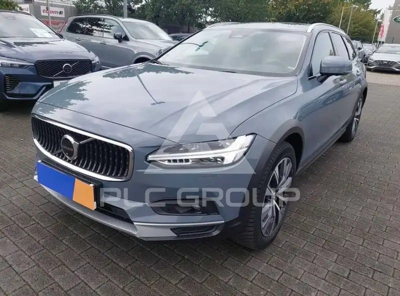 2021 Volvo V90