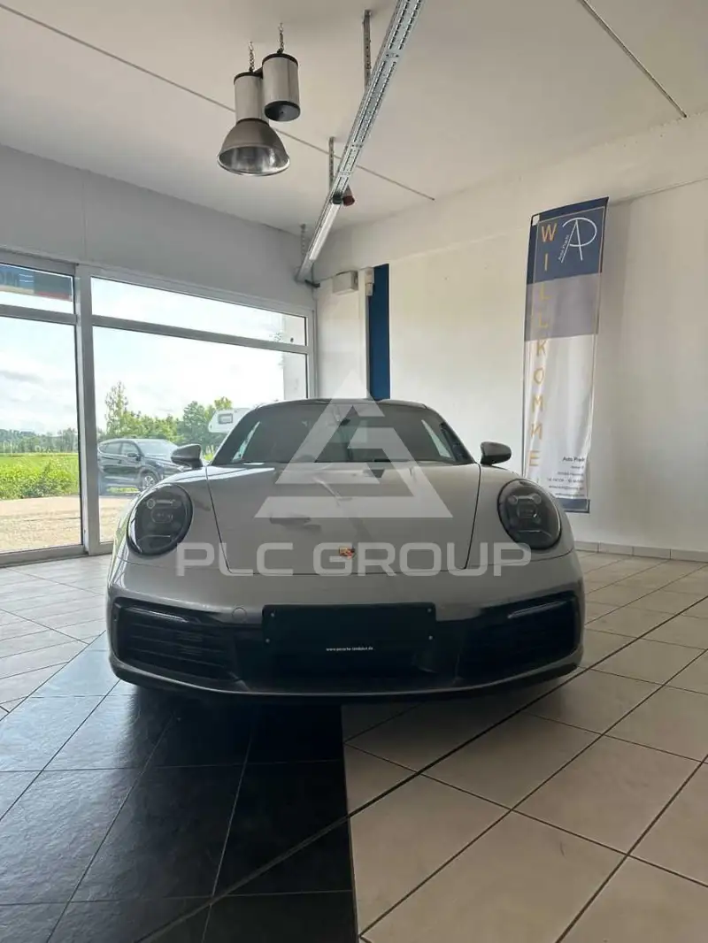 2021 Porsche 911