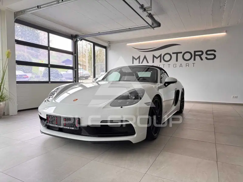 2021 Porsche BOXSTER