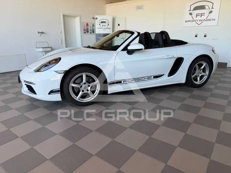 2021 Porsche BOXSTER