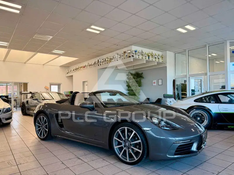 2021 Porsche BOXSTER