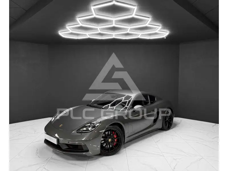 2021 Porsche Cayman