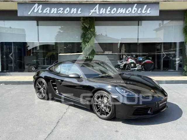 2021 Porsche Cayman