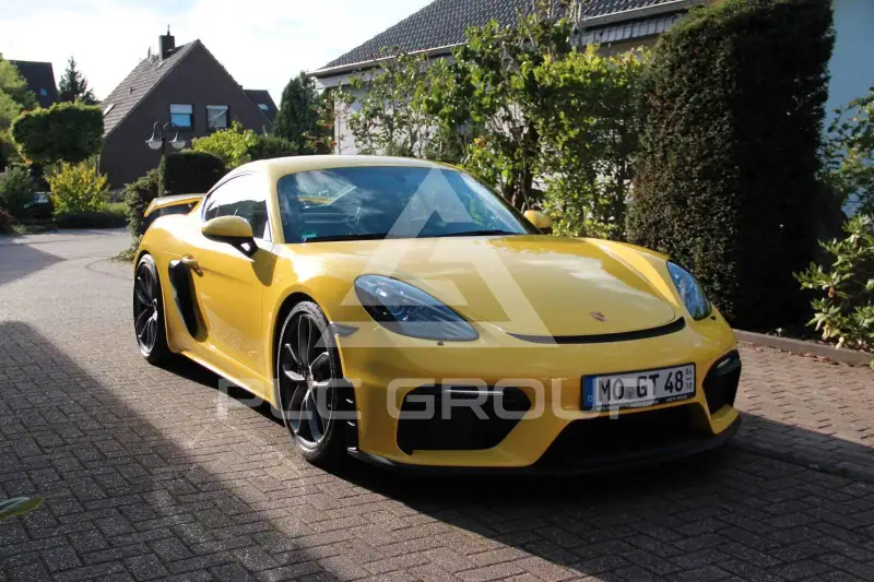 2021 Porsche Cayman