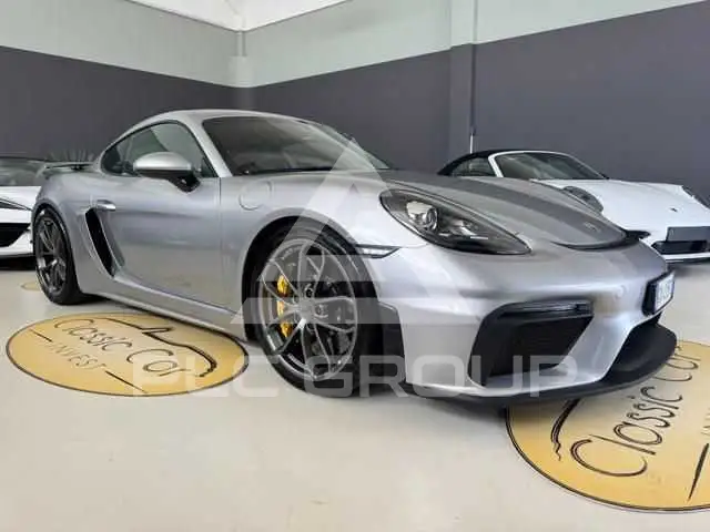 2021 Porsche Cayman