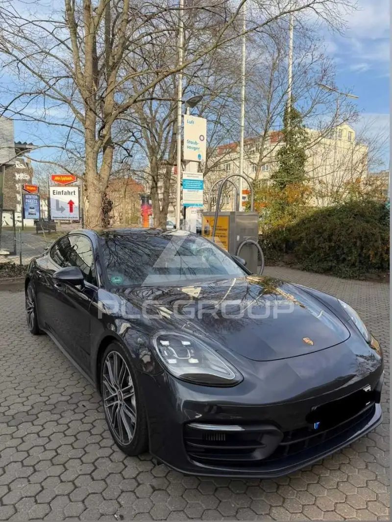 2021 Porsche Panamera