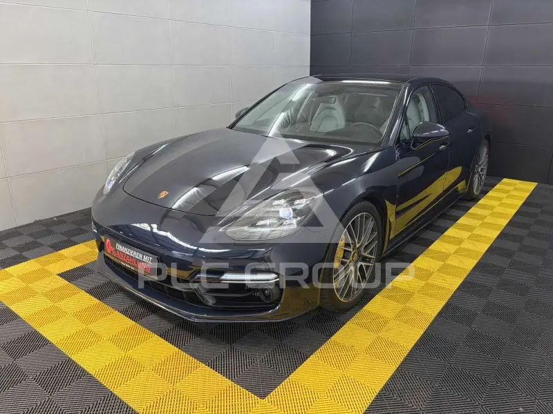 2021 Porsche Panamera