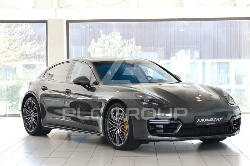 2021 Porsche Panamera