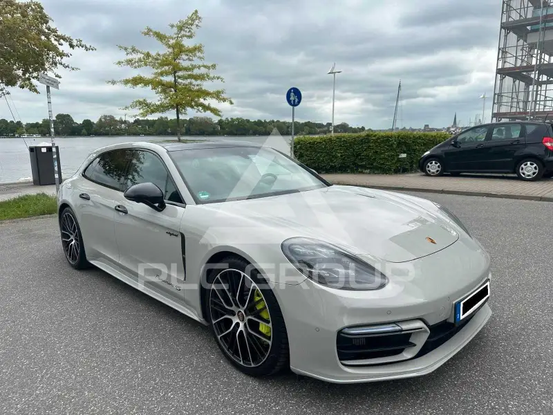 2021 Porsche Panamera
