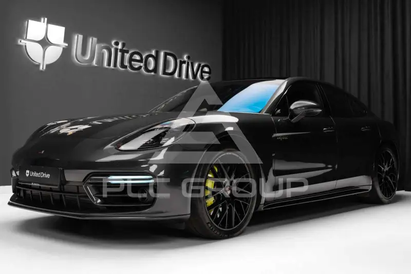 2021 Porsche Panamera
