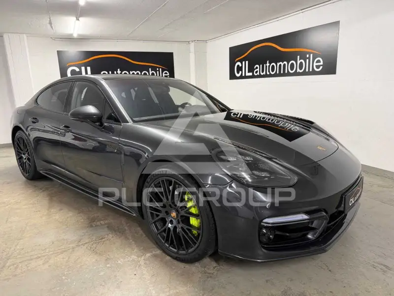 2021 Porsche Panamera