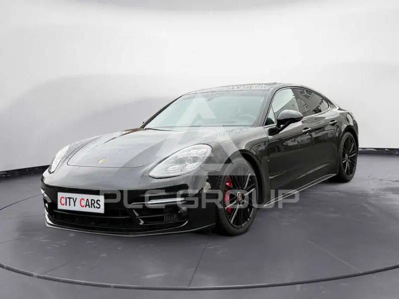 2021 Porsche Panamera