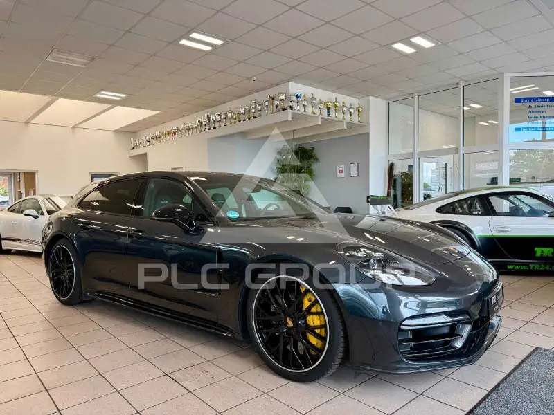 2021 Porsche Panamera