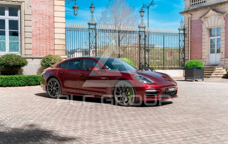 2021 Porsche Panamera