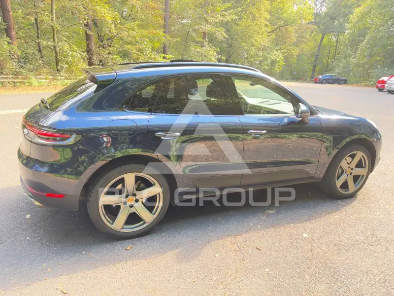 2021 Porsche MACAN