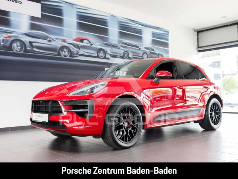 2021 Porsche MACAN
