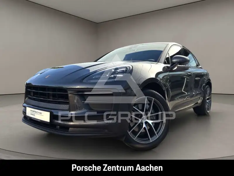 2021 Porsche MACAN